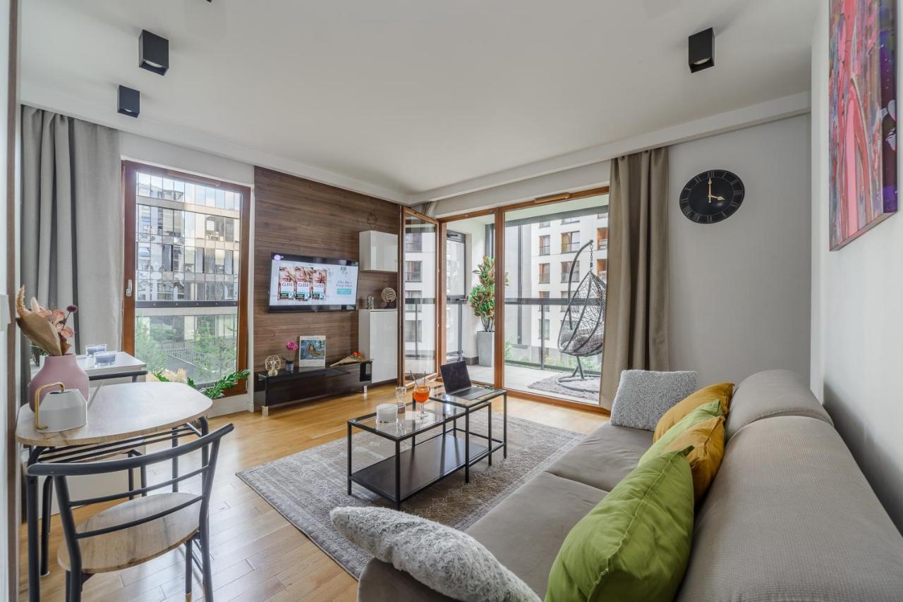 Modern Apartments With Access To The Pool Near Rondo Daszynskiego Station Varsavia Esterno foto
