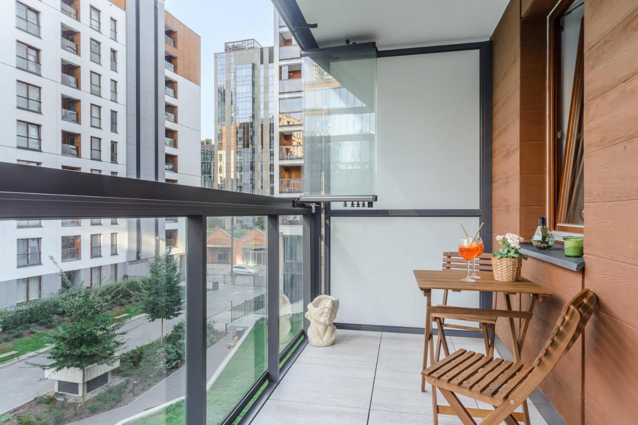 Modern Apartments With Access To The Pool Near Rondo Daszynskiego Station Varsavia Esterno foto