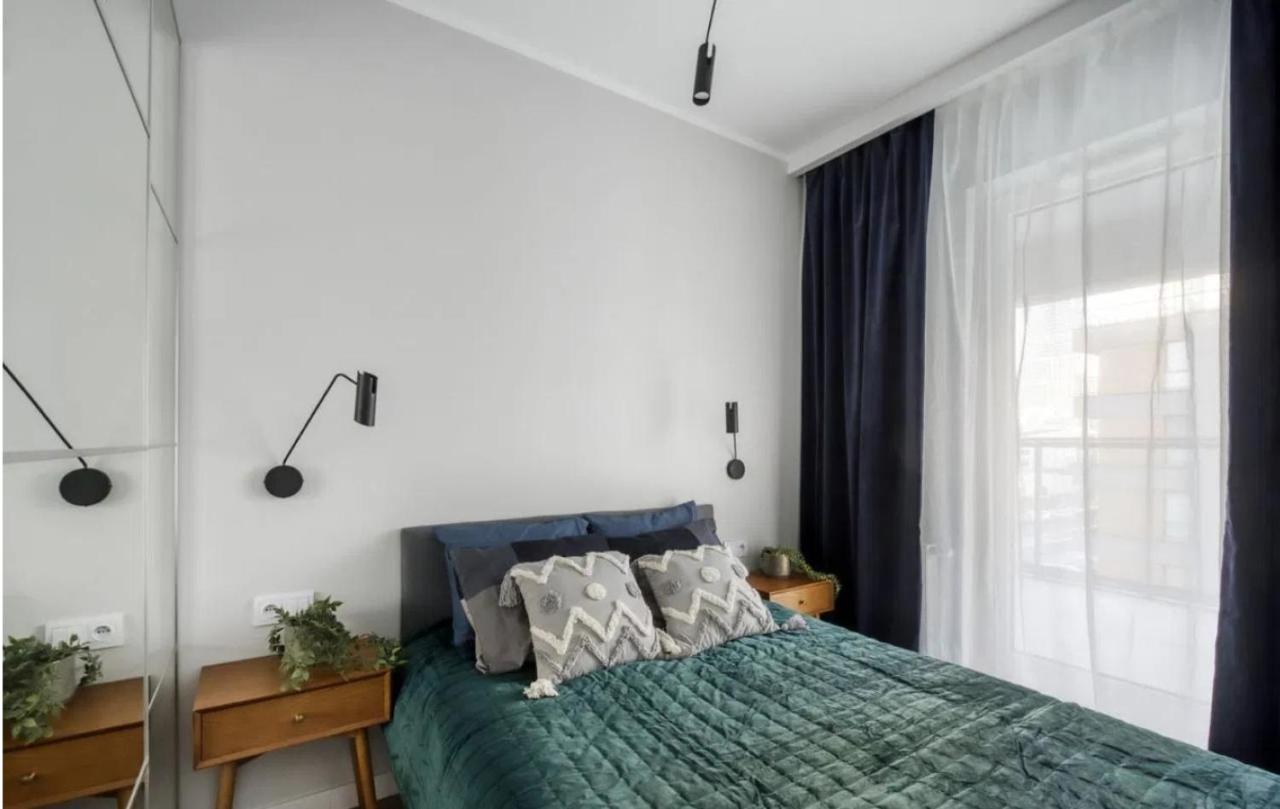 Modern Apartments With Access To The Pool Near Rondo Daszynskiego Station Varsavia Esterno foto