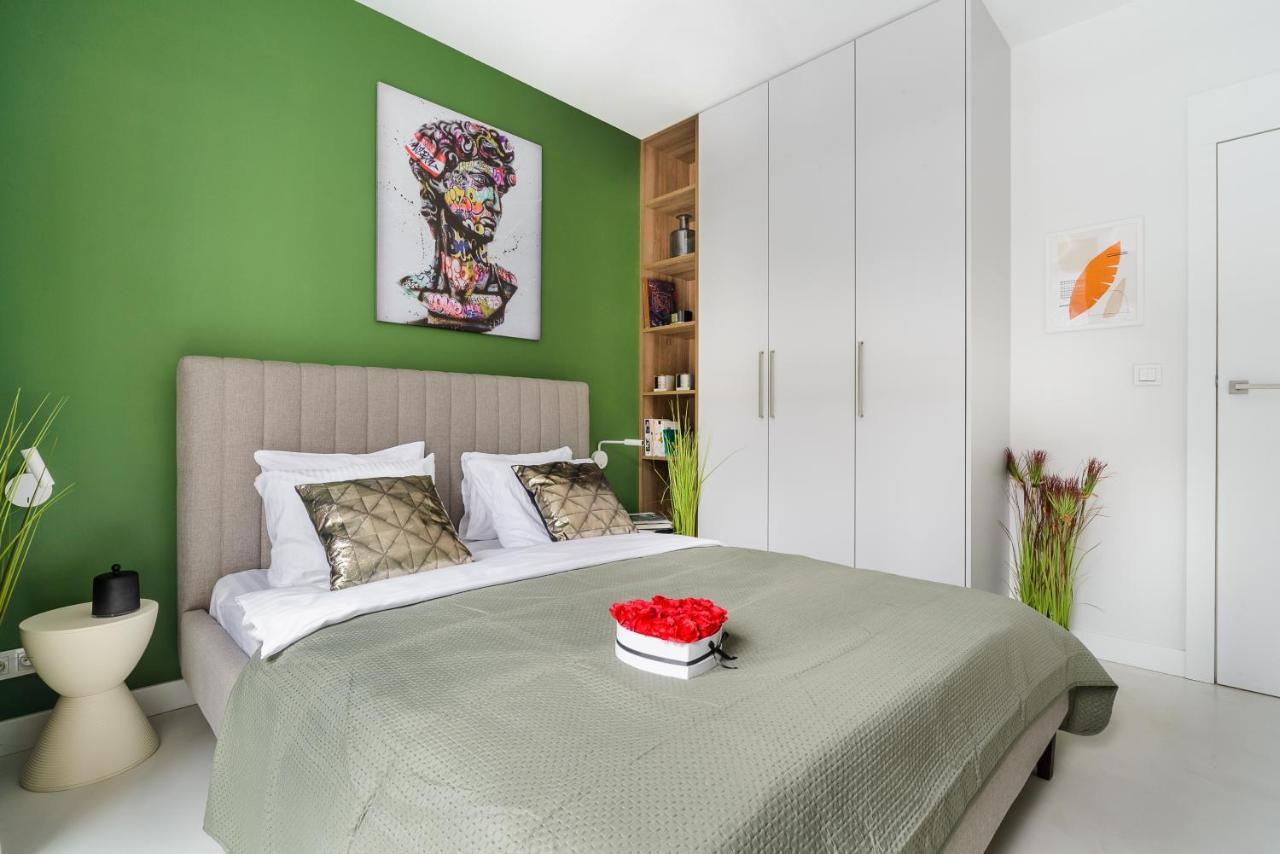 Modern Apartments With Access To The Pool Near Rondo Daszynskiego Station Varsavia Esterno foto